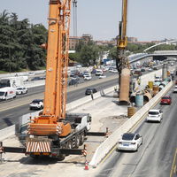 Cómo construir un parque mastodóntico encima de la M-30 sin bloquear Madrid: la ingeniería nocturna que está ganando al tráfico
