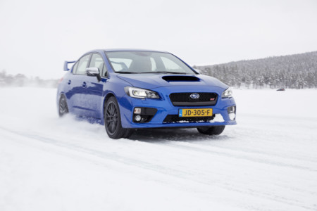Subaru Snow Drive 2016
