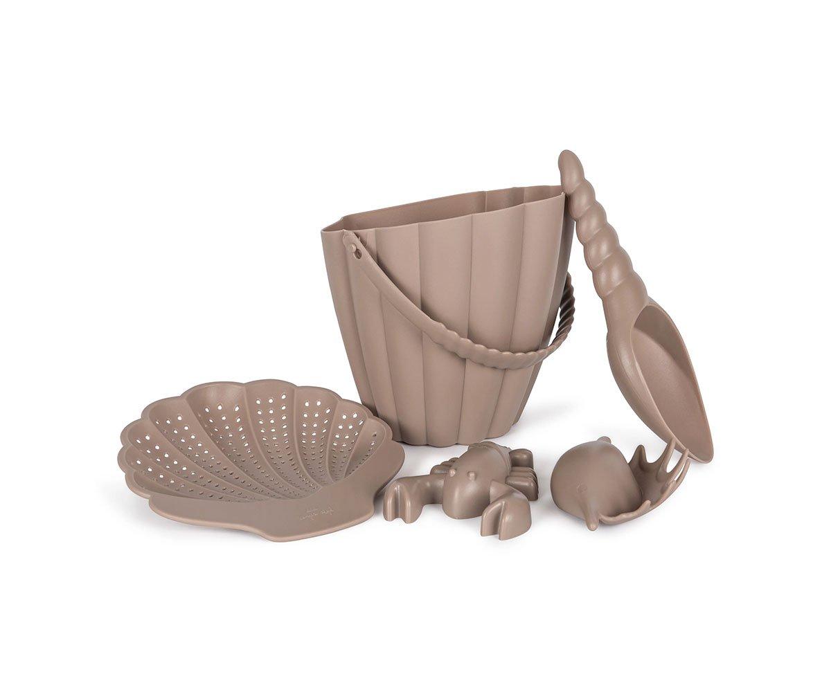 Set de 5 piezas de Konges Slojd para jugar en la arena del parque o la playa.