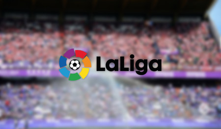 Multa de 250.000 euros a LaLiga por cómo comunicó que utilizarían nuestros micrófonos para detectar emisiones sin licencia