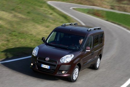 Fiat Dobló a velocidad casi supersónica