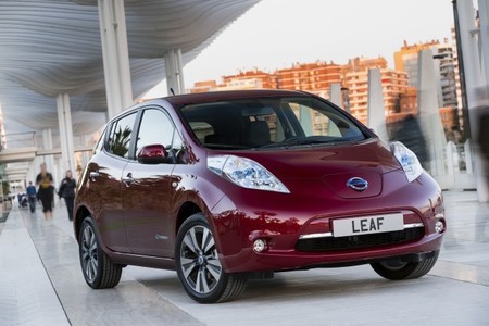 ZEM2All aumenta su flota con 40 unidades del Nissan LEAF