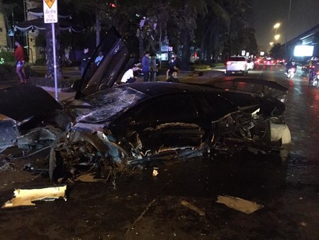 Dolorpasión™: Nunca prestes tu Lamborghini Murcielago SV... ¡ni a tu mejor amigo!