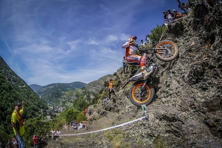 ¡Histórico! Toni Bou consigue su victoria número 99 en Andorra e iguala a Dougie Lampkin