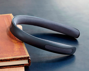 Si te da miedo ser atropellado por andar con los auriculares, deberías mirar estos Batband