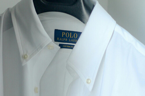 Vestidos, camisas y mucho más: El Corte Inglés vacía los estantes Polo Ralph Lauren de su outlet rebajando todo al 70% 