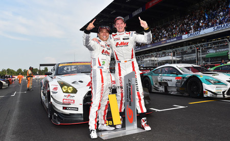 Lucas Ordóñez y Kazuki Hoshino - Buriram 2014 Super GT