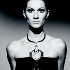 Foto 4 de 10 de la galería gisele-bundchen-en-la-portada-de-abril-de-harpers-bazaar en Trendencias