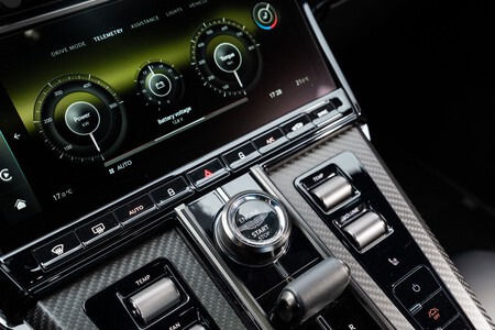 Prueba 2024 Aston Martin Vantage