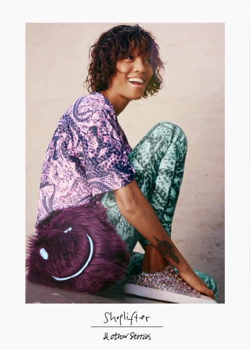 Foto de &Other Stories x Shoplifter (2/19)