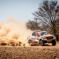 Fernando Alonso no renuncia a nada: "Un 1% de mi cabeza piensa en ganar el Dakar"