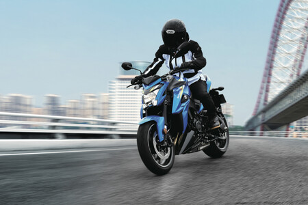 La Suzuki GSX-S1000 rebaja su precio 700 euros: una moto naked de 145 CV ahora por 12.200 euros