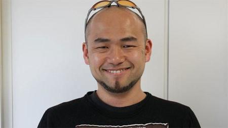 Hideki Kamiya durmió 4 meses en las oficinas durante el desarrollo de The Wonderful 101