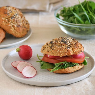 Este pan saludable, rico en fibra, es ideal para el desayuno o la cena: lo hago con yogur y avena y sale tierno y esponjoso 