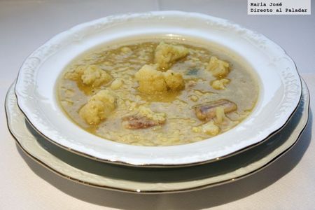 Arroz con coliflor y pintarroja. Receta