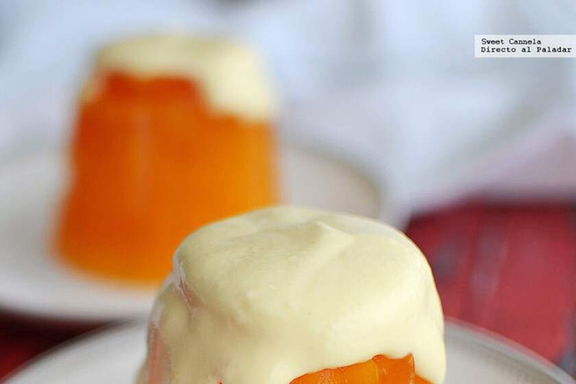 Gelatina de maracuyá con su espuma