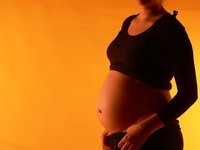 La reforma laboral elimina la bonificación por reincorporación tras la maternidad