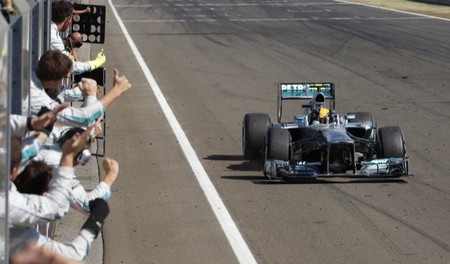 Mi Gran Premio de Hungría 2013: Lewis Hamilton mete a Mercedes en la lucha