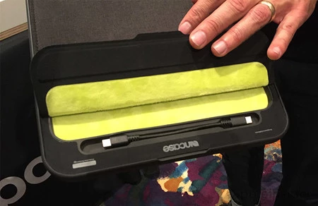 Incase Iconconnected ケーブル