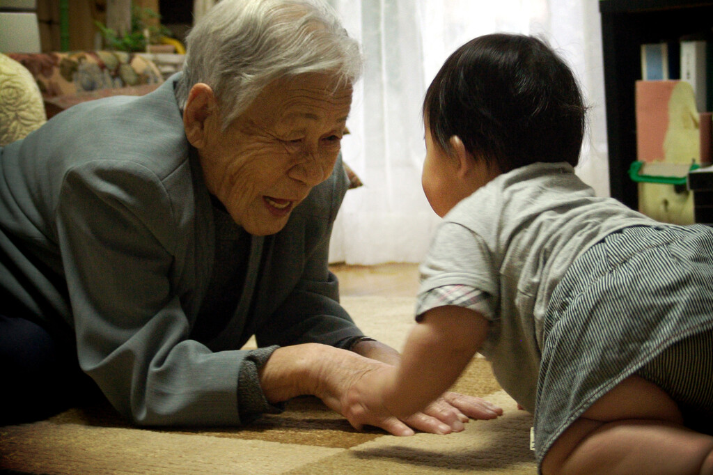 El envejecimiento de la población y un sistema de pensiones deficiente tiene un nuevo símbolo en Japón: se alquilan abuelas