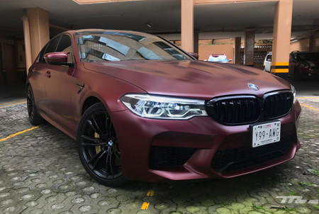 BMW M5 First Edition, esta semana en el garaje de Usedpickuptrucksforsale