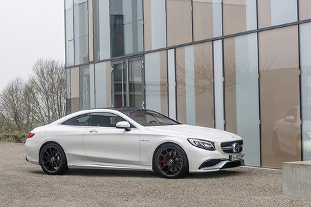 Mercedes-Benz S63 AMG Coupe - el nuevo CL en versión deportiva