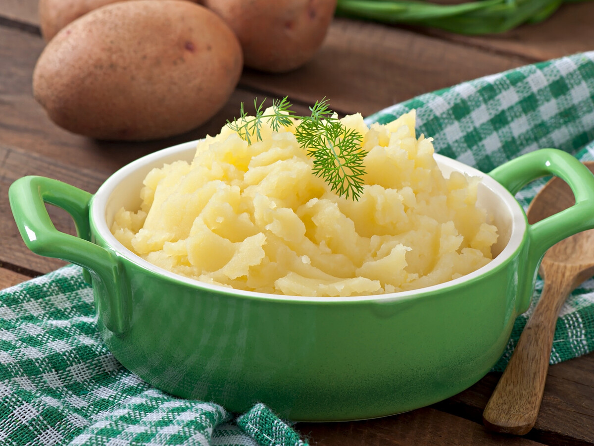 Con este aceite de oliva virgen extra a la trufa blanca he conseguido hacer  de un sencillo de puré de patatas un auténtico plato de chef