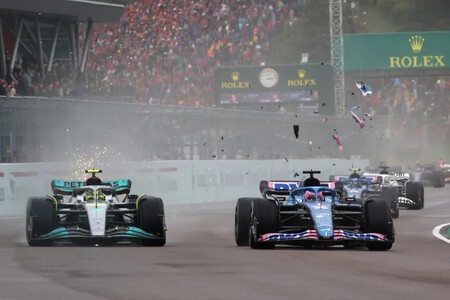 Hamilton Alonso Imola F1 2022