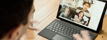 La gente odia las reuniones. Así que están enviando a sus secretarios de IA para que tomen notas