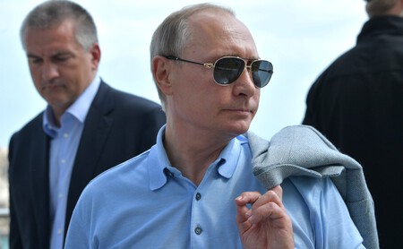 Vladimir Putin In Artek 2017 06 24 15