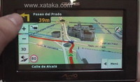 Navegador GPS Mio C620, recreaciones en 3D de edificios y accidentes geográficos
