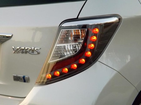 Prueba Toyota Yaris hybrid, óptica trasera