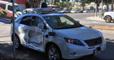 Otro coche autónomo de Google involucrado en un accidente (y tampoco ha sido su culpa)