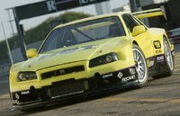 Vídeo del Nissan Skyline GT-R de 1.200 cv a 326 km/h por un túnel