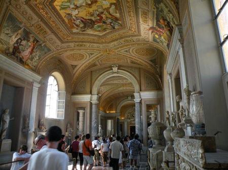 Los Museos Vaticanos vuelven a abrir durante las noches