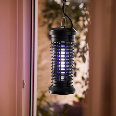 Ni mosquiteras, ni insecticidas: Lidl vende el mejor remedio antimosquitos, moscas y polillas por menos de 10 euros que los fulmina al momento 