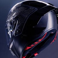 Adiós a las lesiones cerebrales en los cascos de moto. Una nueva tecnología será el nuevo estándar de seguridad, y funciona 