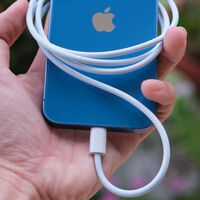 Después de 17 años usando muchos iPhone, estas son las siete cosas más útiles que hago para que la batería dure lo máximo