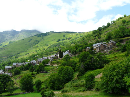 Bausen Village