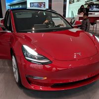 Un tío ha destripado un Tesla Model 3 y ha explicado en Twitter todo lo que nadie había dicho hasta ahora