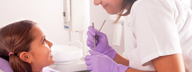 Caries dental infantil: por qué se producen y cómo prevenirlas en los niños