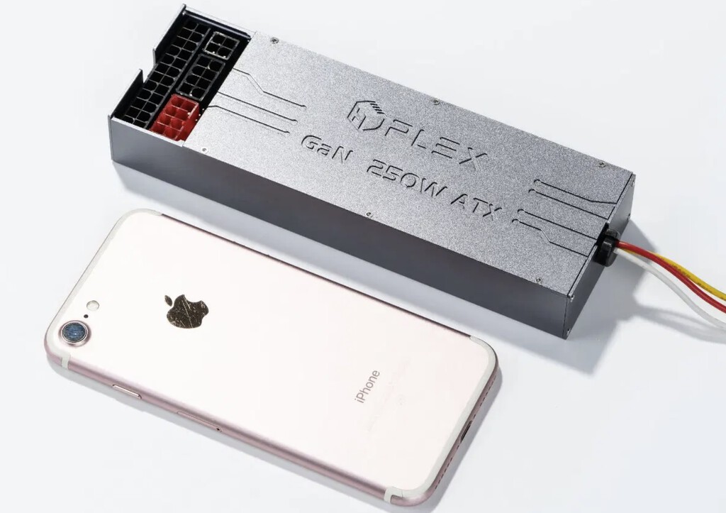 Ya teníamos cargadores móviles GaN: ahora llega la fuente de alimentación para PC más pequeña del mundo