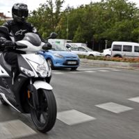 Mientras las ventas se siguen desplomando, el renting de motos se dispara un 141,3% 