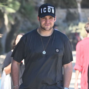 Froilán intenta reinventarse en Dubái, pero se muda durante el verano