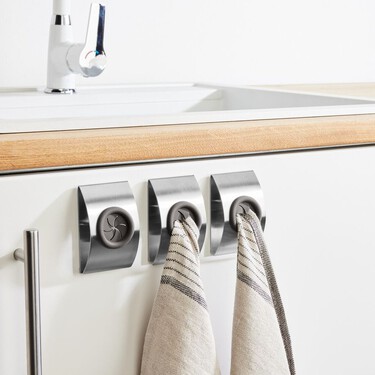 Lidl vende el colgador de trapos que se instala fácilmente, cuesta menos de 3 euros y los mantiene siempre ordenados