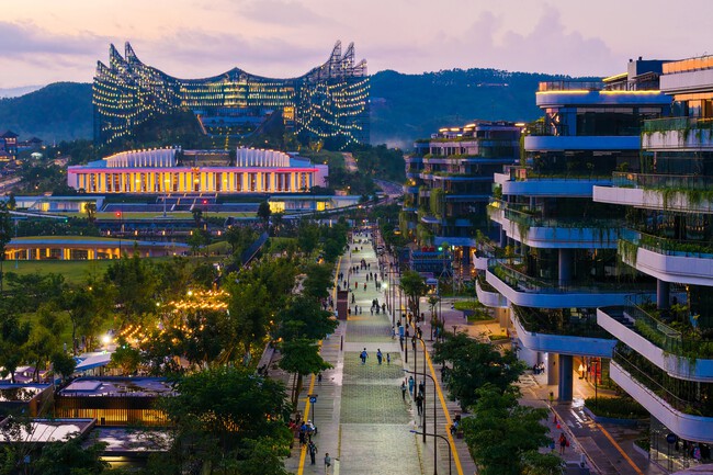 Palacio Garuda Eje Nacional Nusantara Noche