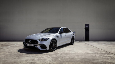 Mercedes Amg C 63 4