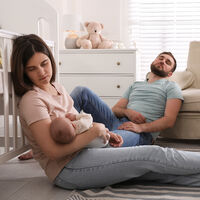 ¿Duermes ocho horas del tirón? Tienes suerte. Sólo un cinco por ciento de los padres de recién nacidos lo consiguen 