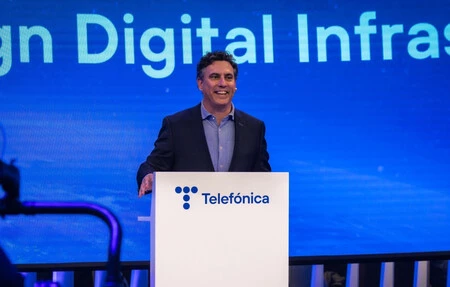 Sebas Muriel Telefonica