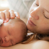 Cómo retrasar la vuelta al trabajo lo máximo tras la baja de maternidad, para estar más tiempo con el bebé